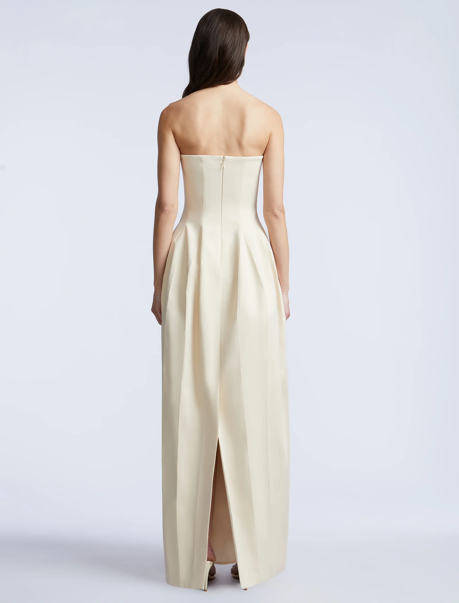 Solid Structured Gown - Builderot
