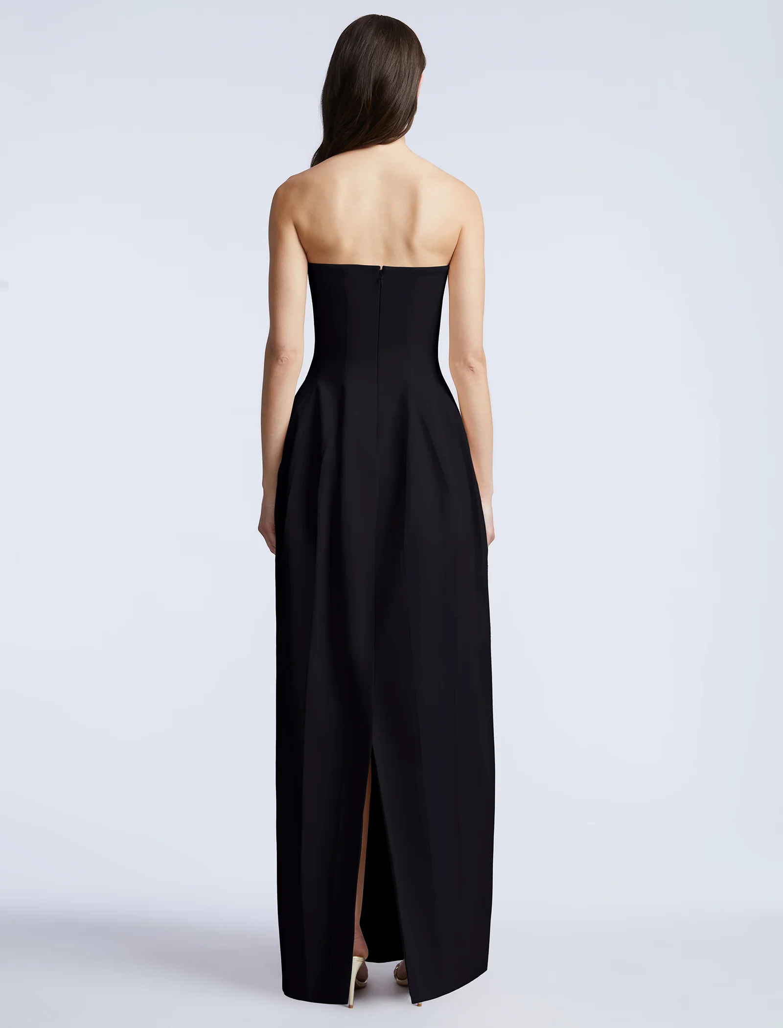 Solid Structured Gown - Builderot