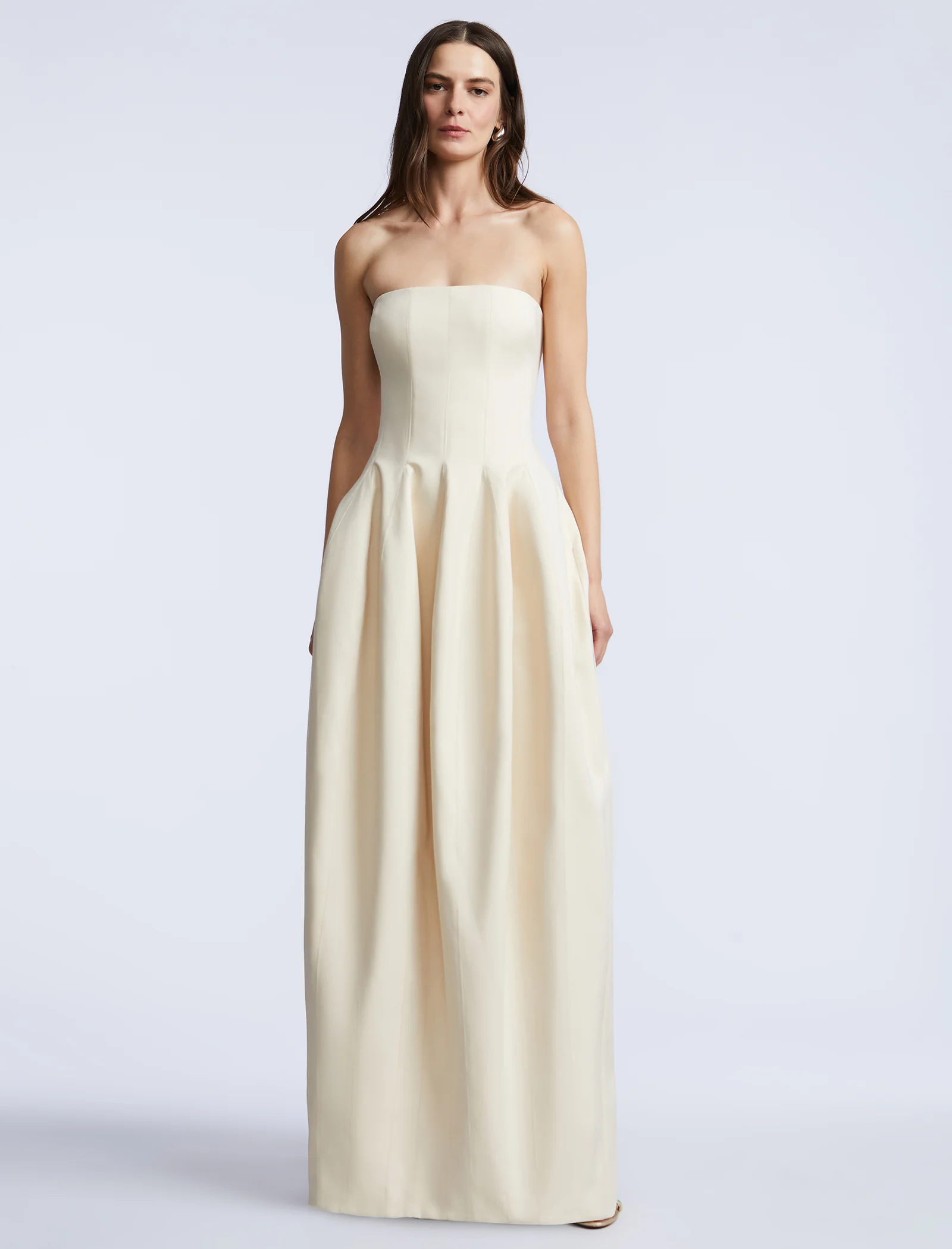 Solid Structured Gown - Builderot
