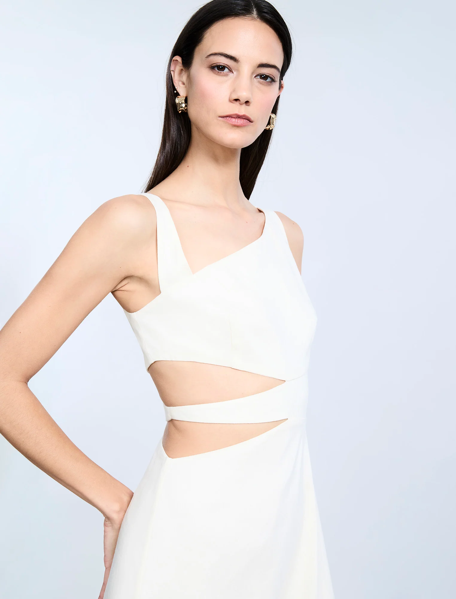 Cutout Linen Dress - Builderot