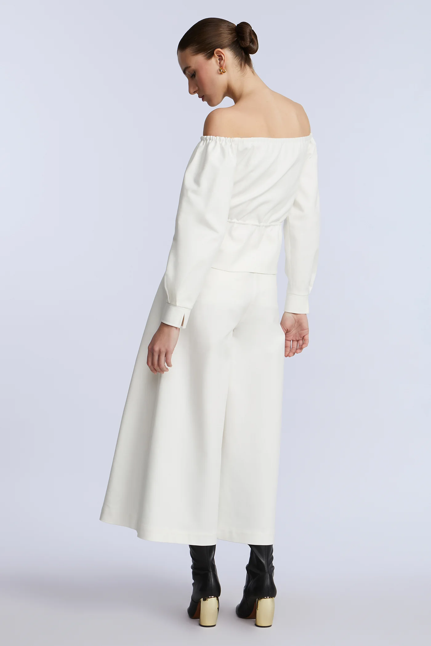 Pleated Front Crop Pant - Builderot