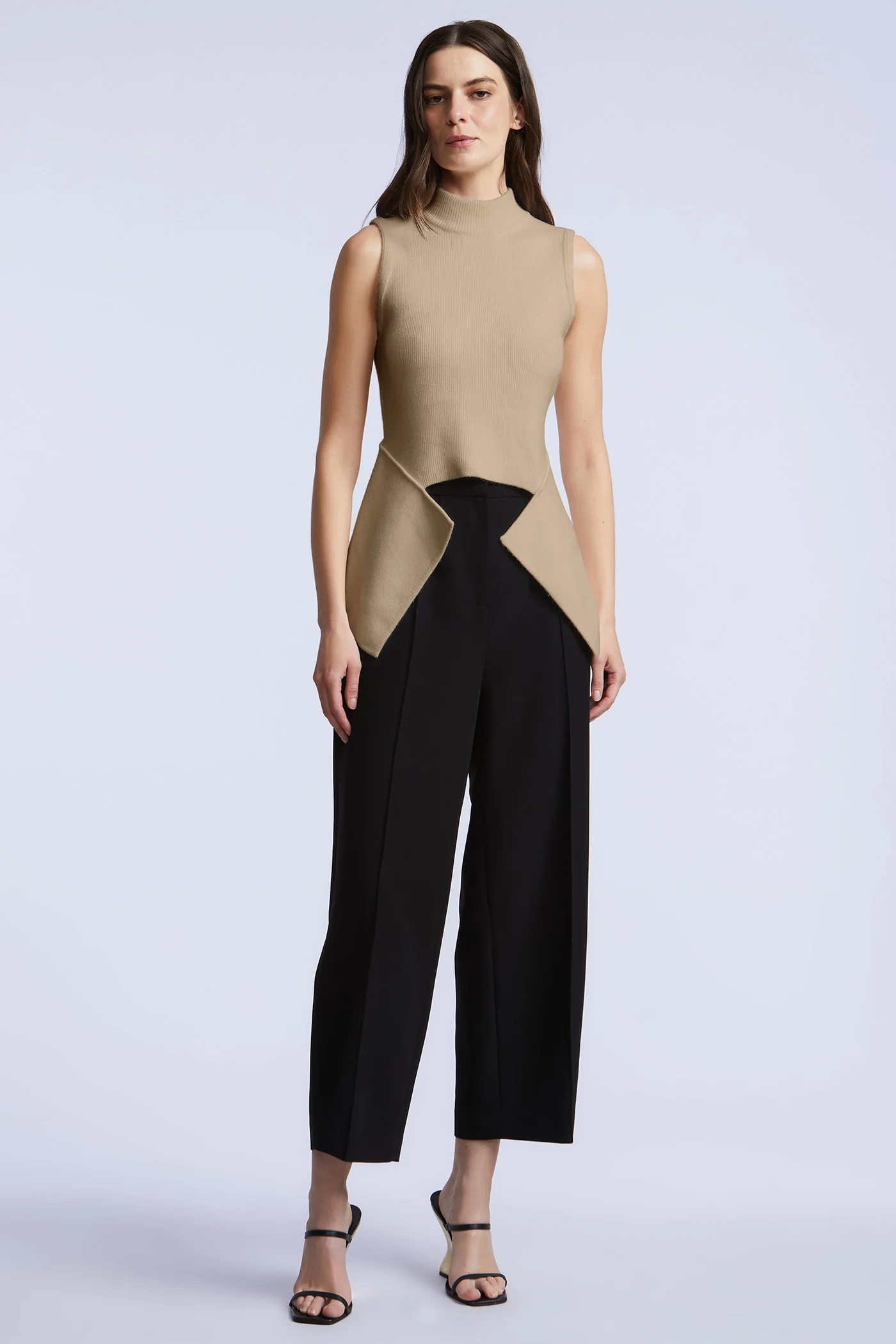 Rhea Sweater - Builderot