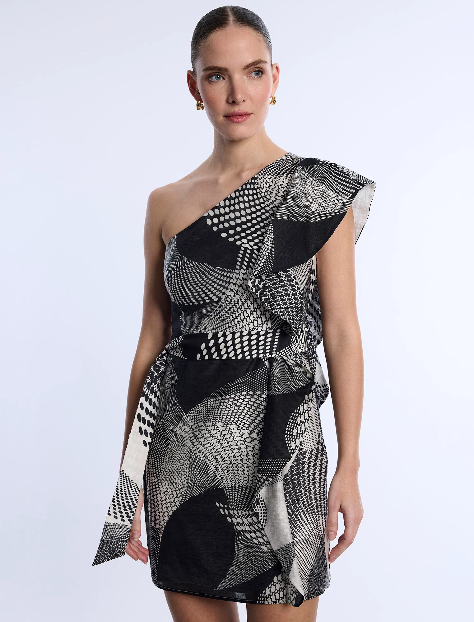 One Shoulder Flounce Mini - Builderot